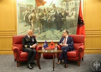 Begaj me zyrtarin e lartë të NATO-s: Të mbështesim anëtarësimin e Kosovës në organizata ndërkombëtare