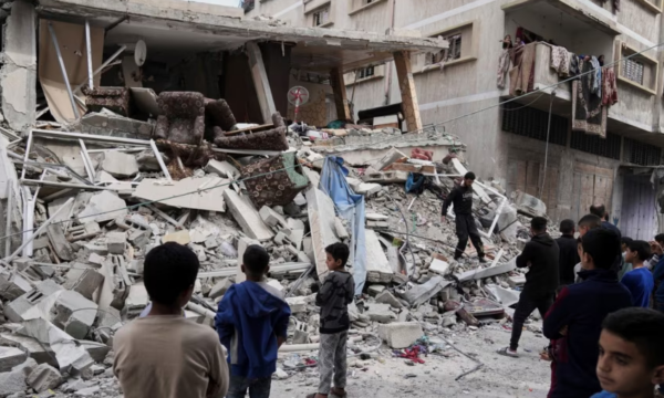 Raportohet për 40 të vrarë nga një sulm izraelit në Gazë