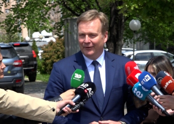 Sorensen pas vizitës në Prishtinë: Jemi duke punuar, kaq