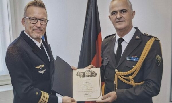 Kolonel Bekim Zejnullahu akreditohet atashe i mbrojtjes së Kosovës në Gjermani