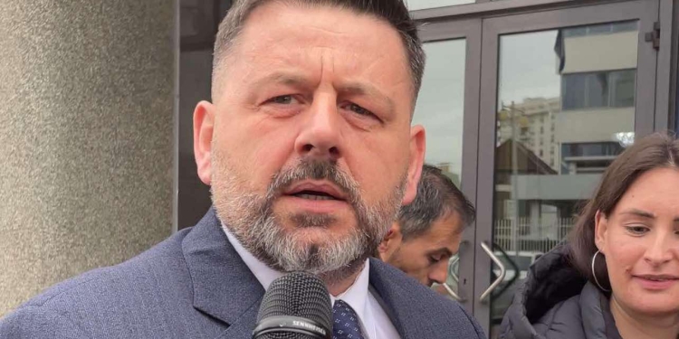 Berisha i AAK-së: Do të takohemi me deputetë, Kuvendi do të duhej konstituar