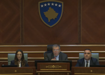 Ndërpritet seanca, Konjufca e pranon se nuk i kanë votat – kërkon marrëveshje politike