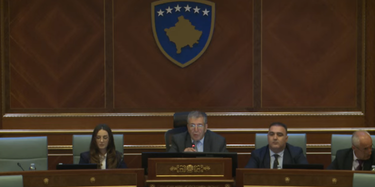 Ndërpritet seanca, Konjufca e pranon se nuk i kanë votat – kërkon marrëveshje politike