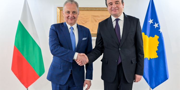 Kurti takon ambasadorin e ri të Bullgarisë, flasin për çështje të sigurisë dhe thellim të bashkëpunimit