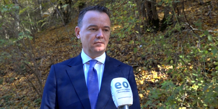 Peci: Mirëmëngjes nga Qeveria në detyrë, e cila edhe në këto rrethana ka prioritet vetëm Kosovën