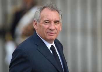 Kryeministri i Francës: Kina nuk mund të zëvendësojë SHBA-në si partner tregtar