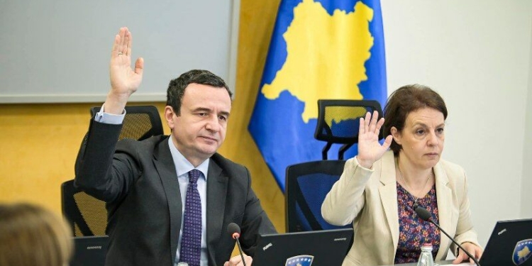 Gërvalla tenton ta fajësojë opozitën, befason me deklaratën: E pamundur të vazhdohet konstituimi i Kuvendit