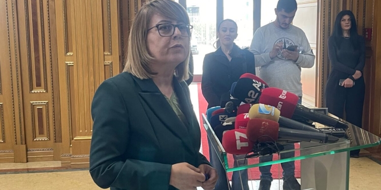 Bajrami-LDK: E vetmja zgjidhje marrëveshja politike, LDK s’e voton asnjë kandidat