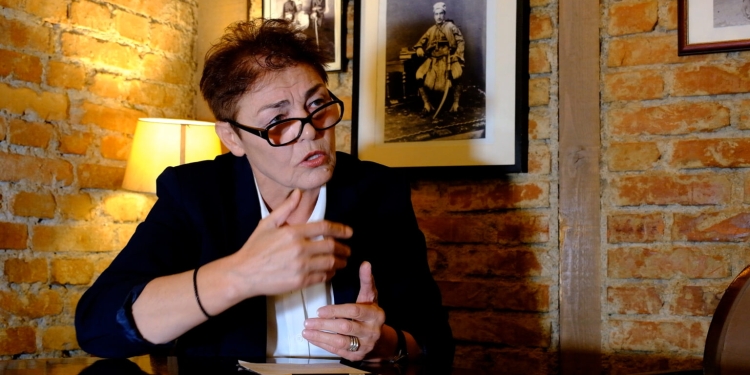 Melihate Tërmkolli: Çfarë deputete është ajo për të cilën vendimet i merr baba, “lideri” i vet