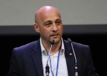 Opozitari serb: Bërnabiq akuzon studentët serb për terrorizëm dhe i krahason me Al Kaidën