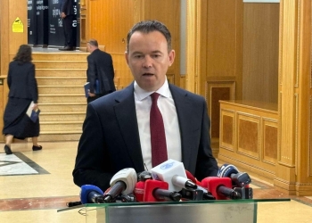 Peci: Kandidati për kryeparlamentar, në diskrecion të VV-së