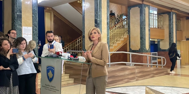 Kusari-Lila: Ose dakordim, ose zgjedhje të reja