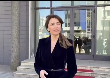 Haxhiu pasi dështoi të zgjidhet kryeparlamentare për të tetën herë: Shpresoj në reflektimin e opozitës