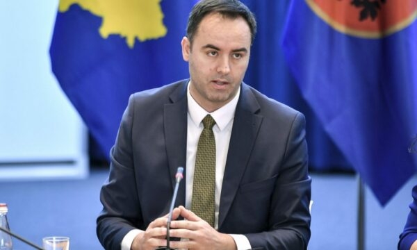 Konjufca ka lënë takim për nesër me kryetarët e partive