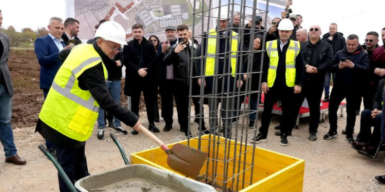 Vendoset gurthemeli i Qendrës Rehabilituese dhe Arsimore për Autizmin, Sindromën Down dhe Personat me Aftësi të Kufizuara