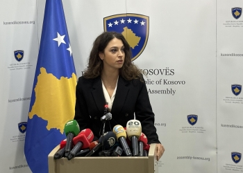 Kica-Xhelili: Kurti thoshte qytetarët paguajnë rrymën shtrejtë, nesër ZRrE po synon rritjen e çmimeve për energji elektrike