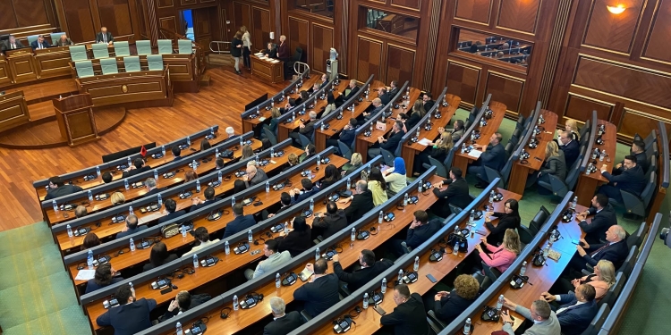 Raporti për të drejtat e njeriut, Amnesty International përmend ligjet që s’i kaloi Kuvendi i Kosovës