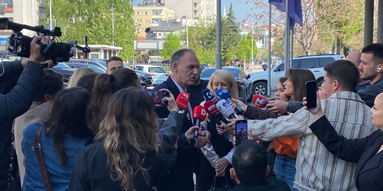 Limaj- Nisma: Nuk kemi ndryshuar qëndrim për votimin e Albulena Haxhiut