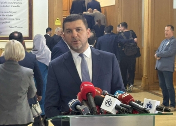 Krasniqi: Kjo është fyerje për  Kuvendin dhe qytetarët