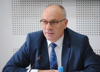 Nitaj i AAK-së : Dikush po punon që të bëhet llugë e të shkohet prapë në zgjedhje