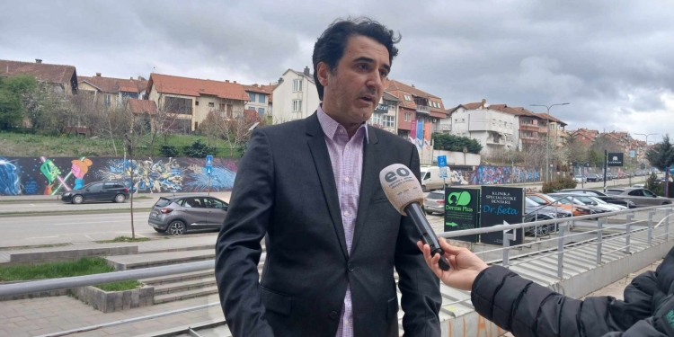 Muhaxhiri: Përplasja mes Qeverisë dhe Presidencës, mungesë lidershipi, përgatit terrenin për zgjedhjen e presidentit