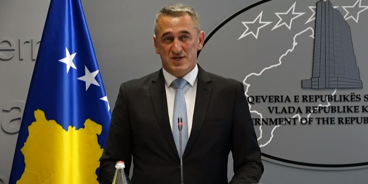 Rashiq: Shpërthimi në Postën e Zveçanit i motivuar politikisht, s’është vepër e një qytetari të zakonshëm