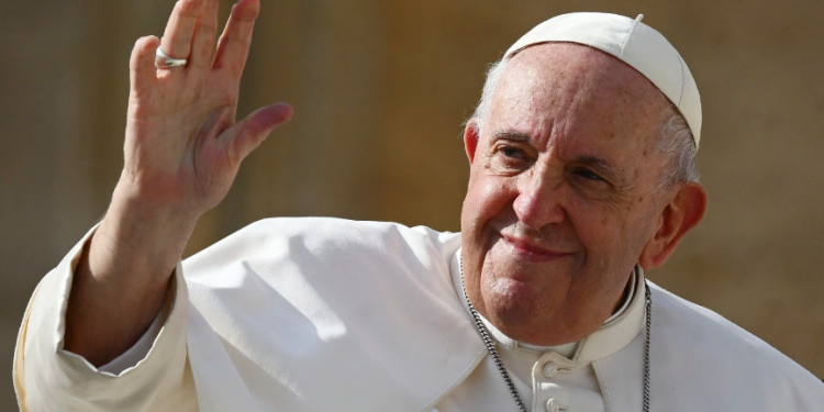 Trump, Biden, Zelensky e Osmani nesër në Romë për funeralin e Papa Françeskut