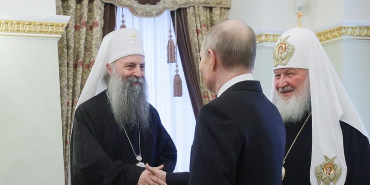 Patriarku serb gjatë takimit me Putinin: Qëndrimi ynë për Kosovën dhe rajonin varet nga Rusia – Përmend edhe botën ruse