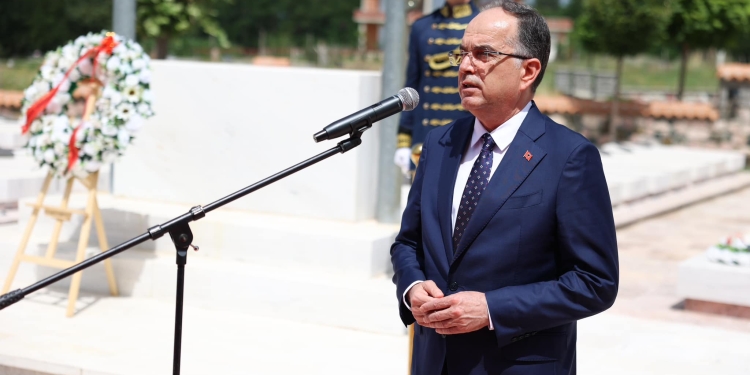 Begaj shkon sot në Gjilan, nderohet me titullin “Qytetar Nderi”