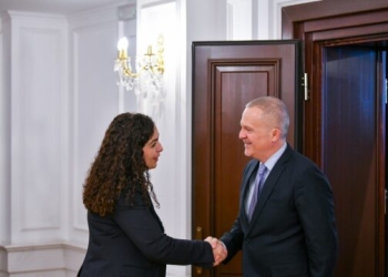 Osmani pret në takim lamtumirës ambasadorin e Italisë