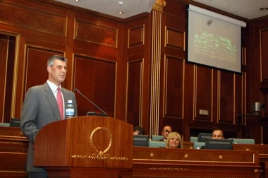 “Më së shumti Thaçi I”, Sa vota në Kuvend kishin siguruar qeveritë e kaluara?