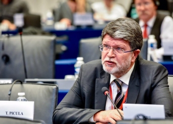 Eurodeputeti kroat: Serbia s’mund të hyjë në BE pa e njohur Kosovën shtet