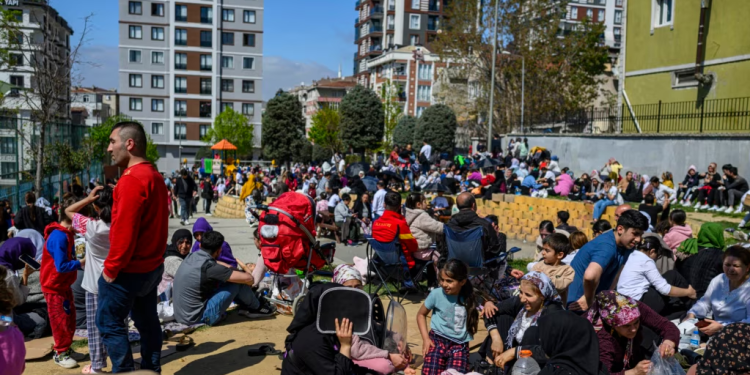 Tërmeti i fuqishëm në Stamboll, këto janë pasojat