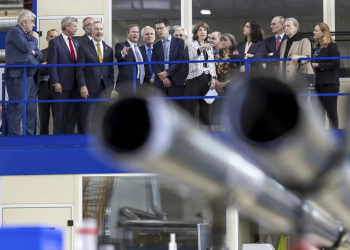 Shkencëtarët publikojnë planet për një copëzues atomesh edhe më të madh për të trajtuar misteret e fizikës