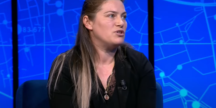 “Katër muaj të tmerrshme”, i biri iu vra nga bashkëmoshatari, nëna e Martin Canit: Nuk ishte aksidentale, por me plan