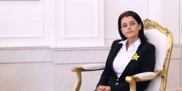 Ndarja e dekoratës nga Osmani, Krasniqi-Goodman: Inkurajim për të mos u ndalur për kauzën tonë