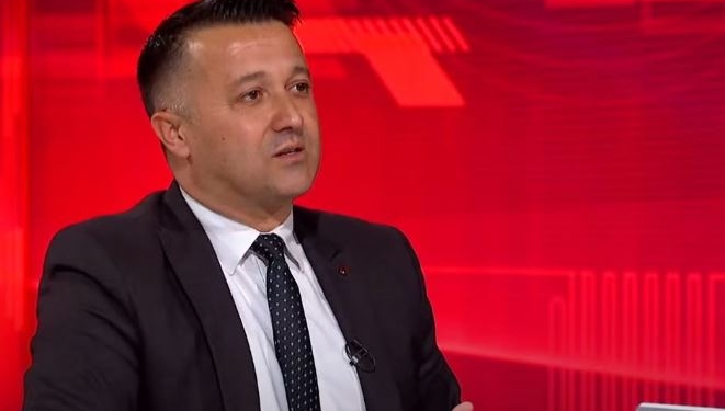 Deputeti Berisha jep kushtin për konstituim: Kërkojmë një ministri