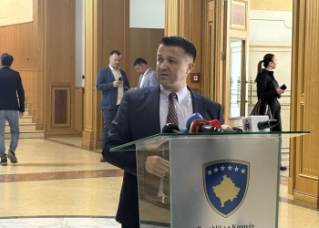 Veton Berisha: Për Kuvendin votoj “pro”, për Qeveri ende s’kemi marrëveshje