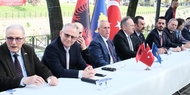 Bislimi në Bursa: Shoqata është urë lidhëse mes diasporës dhe atdheut