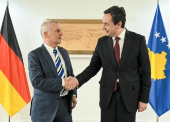 Rohde i kërkon Kurtit zgjedhje të shpejtë të Kryeparlamentarit dhe formimin e Qeverisë, flet edhe për masat