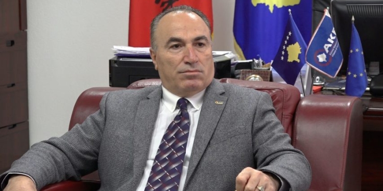 Shahini: Para një muaji paralajmëruam institucionet kosovare për taksën amerikane, nuk na dëgjuan