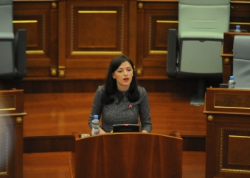 Haxhiu tash kërcënon: O unë, o zgjedhjet