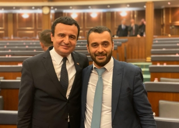 Arbër Rexhaj: Kurti po e analizon mundësinë e formimit të Qeverisë me koalicion