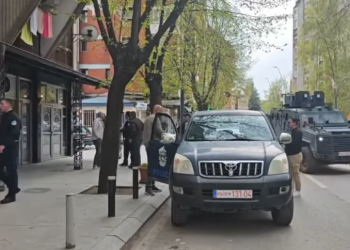 Policia me aksion në veri, konfiskohet një sasi e armatimit