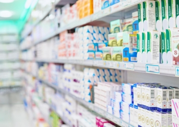 Tarifat Trump nuk kursejnë as shëndetin: Mbretëria e Bashkuar paralajmëron efekte në industrinë farmaceutike