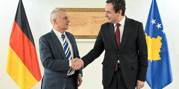 Rohde i jep ‘ultimatum’ Kurtit: Qeveria e re të formohet sa më shpejt