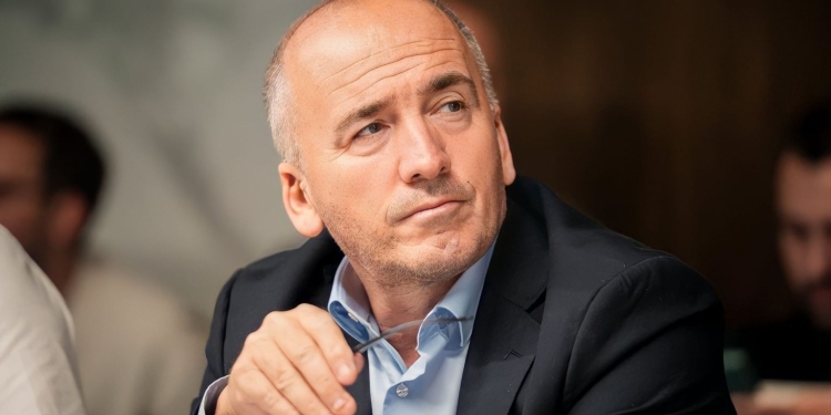 Gazmend Muhaxheri: VV e dinte që Albulena Haxhiu nuk kalon, këtë lëvizje e ka bërë me qëllim të caktuar