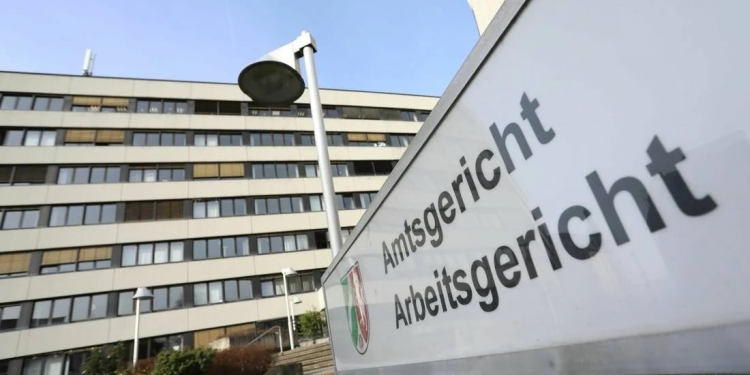 U shtirën si fqinj të mirë, çifti i dyshuar nga Kosova ia mori 120 mijë euro çiftit të moshuar në Gjermani