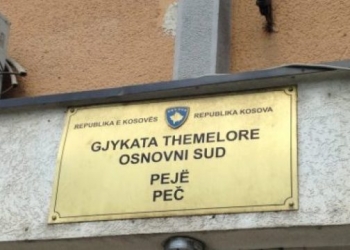 Kjo është gjyqtarja e kërcënuar me kallashnikov nga ish-zyrtari polico