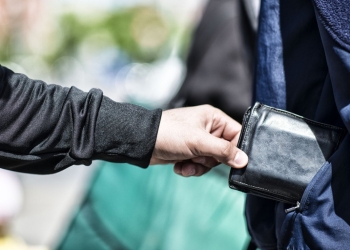 Kapet hajni që plaçkiti turkun në Prishtinë, ia kapi 15 kartela bankare dhe qindra euro